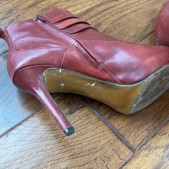 MICHAEL Michael Kors booties - Picture 7 of 13